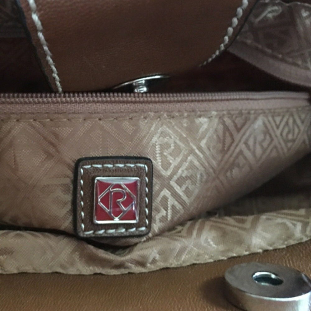RELIC PAISLEY‎ BAGUETTE TOTE - Picture 6 of 8